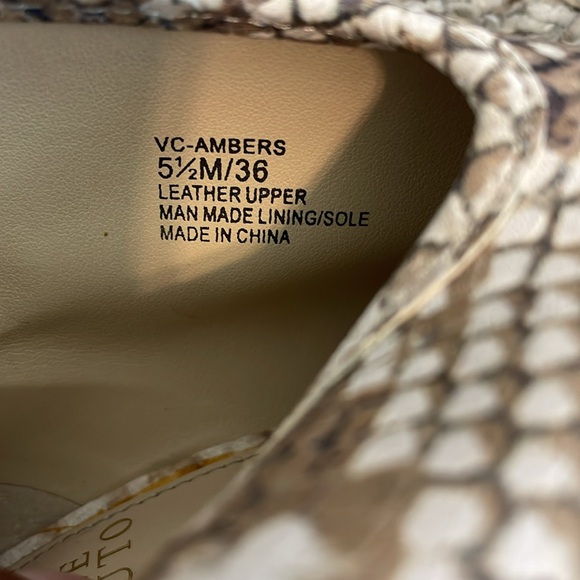 Vince Camuto, Snakeskin Peep Toe Bootie size 5.5 - Picture 8 of 11